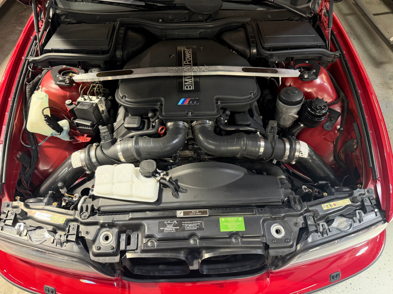 BMW M5  2003
