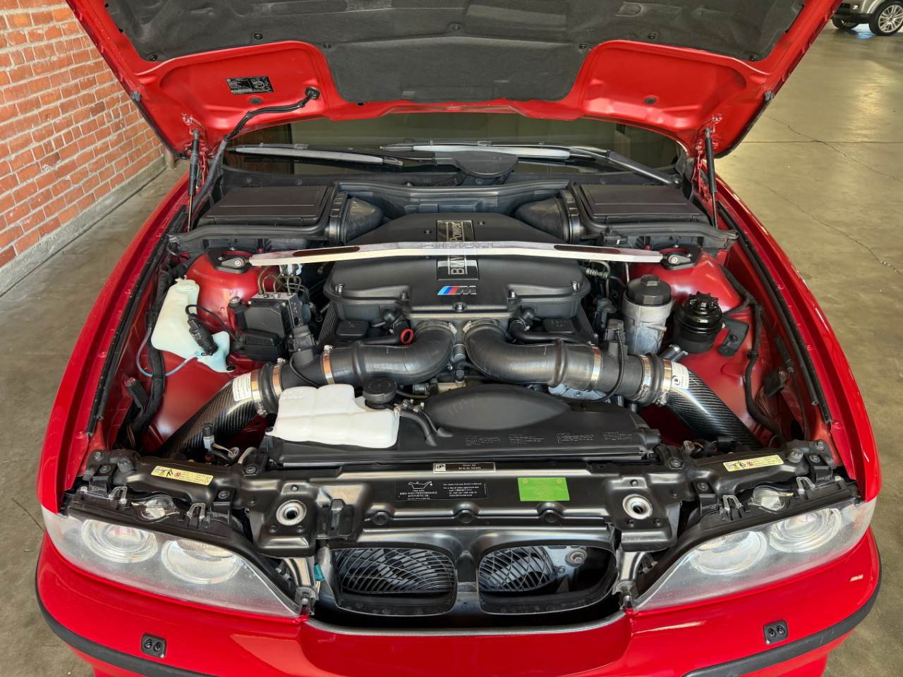 BMW M5  2003
