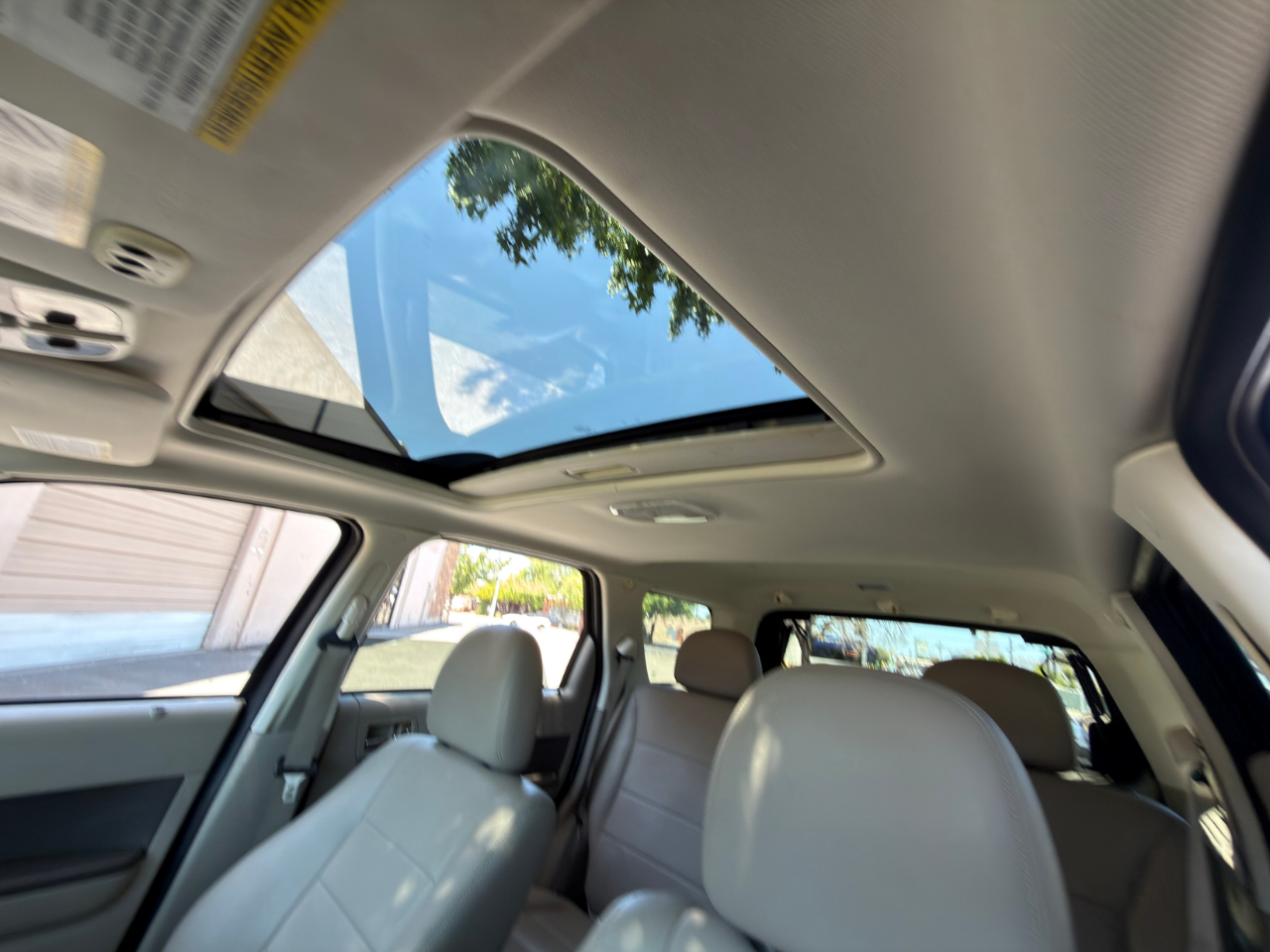 Ford Escape Hybrid Limited FWD 2010