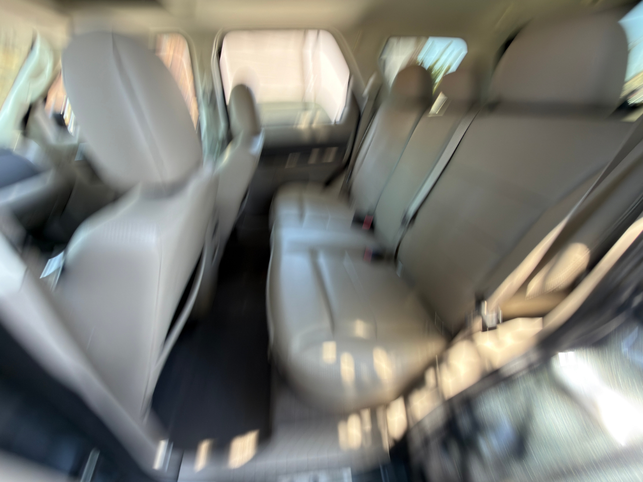 Ford Escape Hybrid Limited FWD 2010