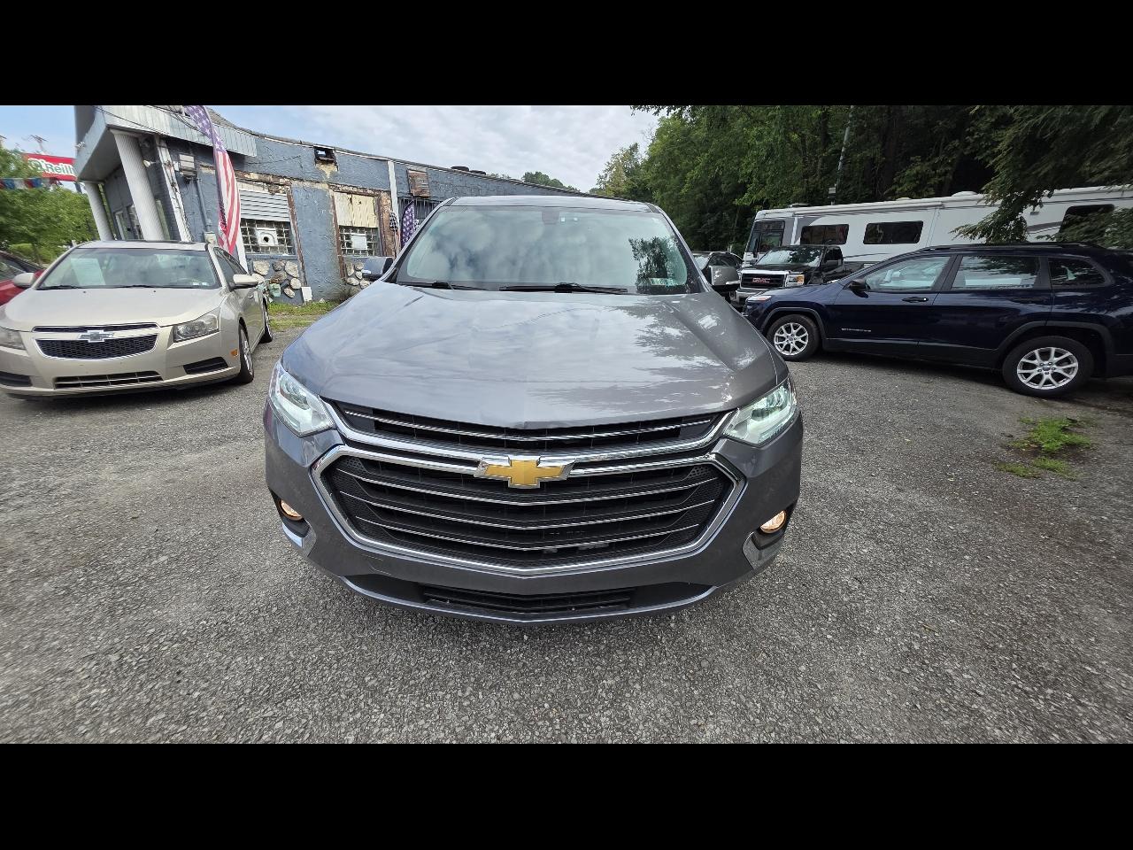 2018 Chevrolet Traverse LT Cloth FWD
