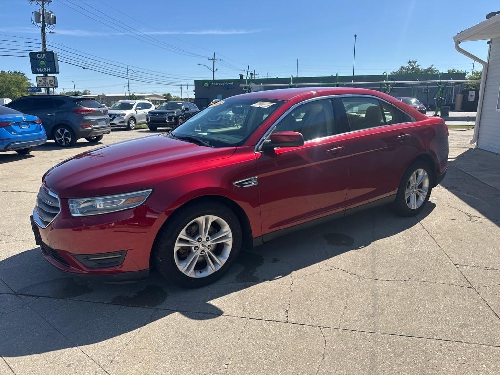 Ford Taurus  2014