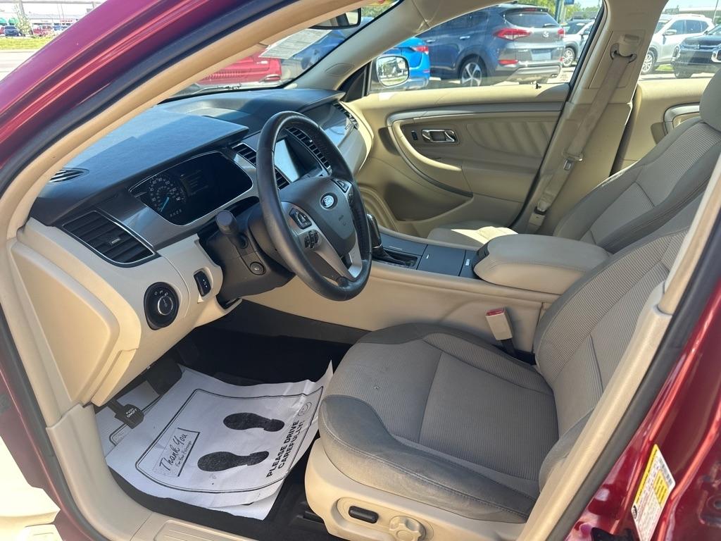 Ford Taurus  2014