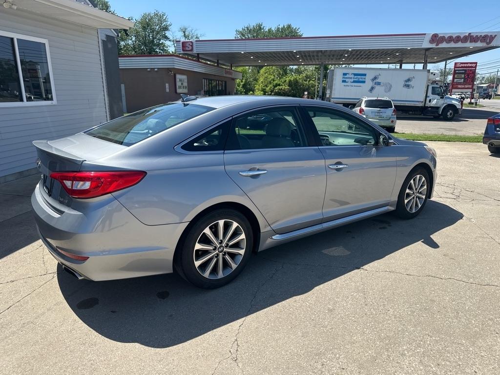 Hyundai Sonata  2016