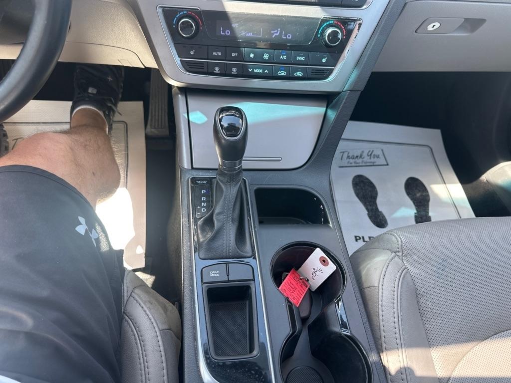 Hyundai Sonata  2016