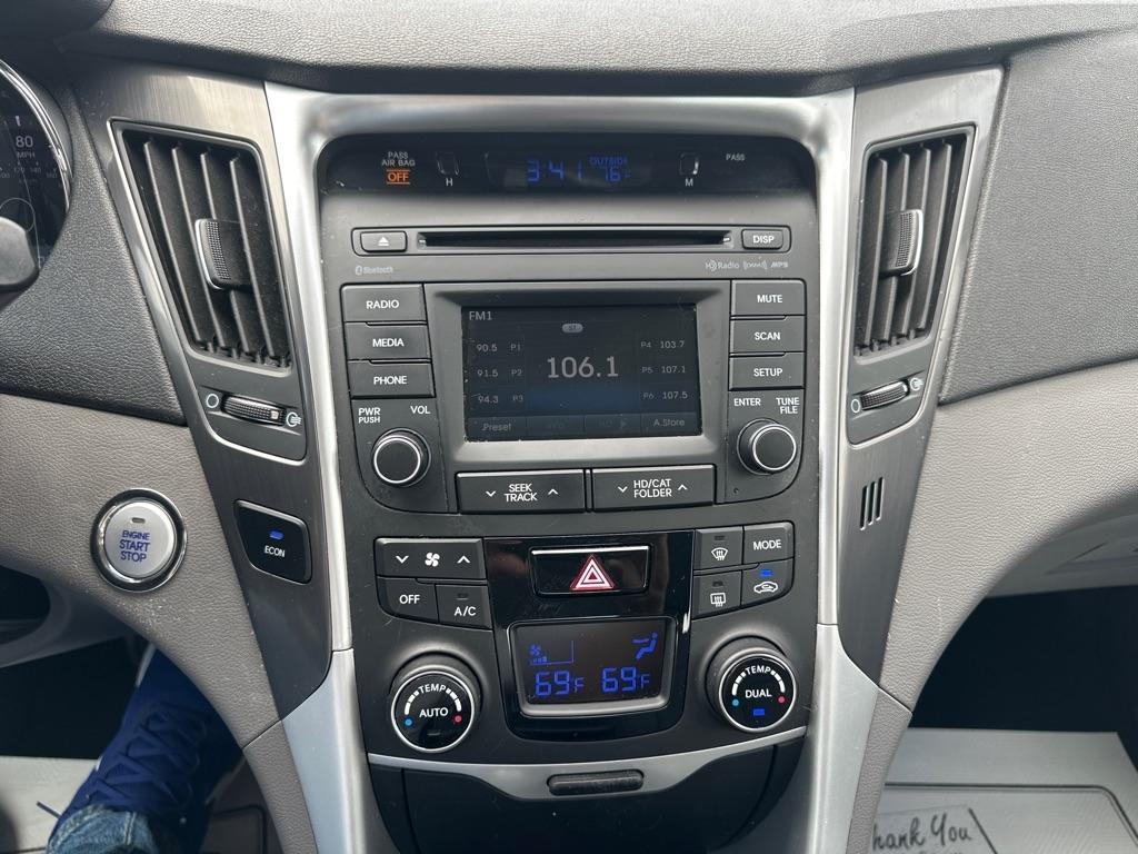 Hyundai Sonata Hybrid  2015