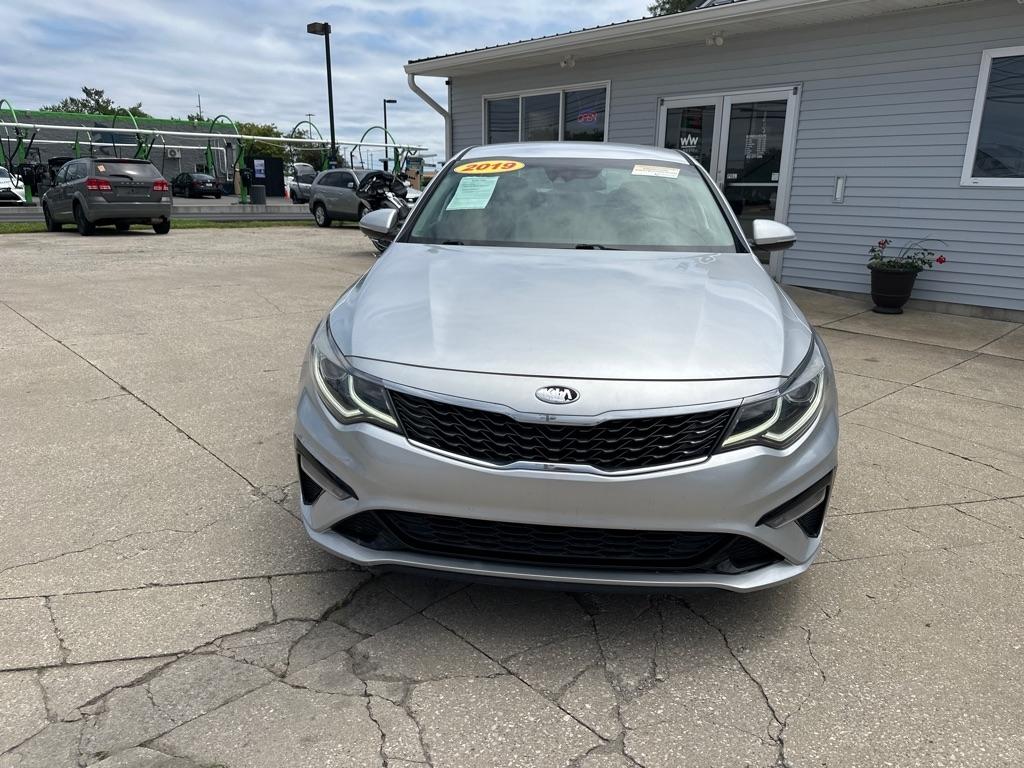 Kia Optima  2019
