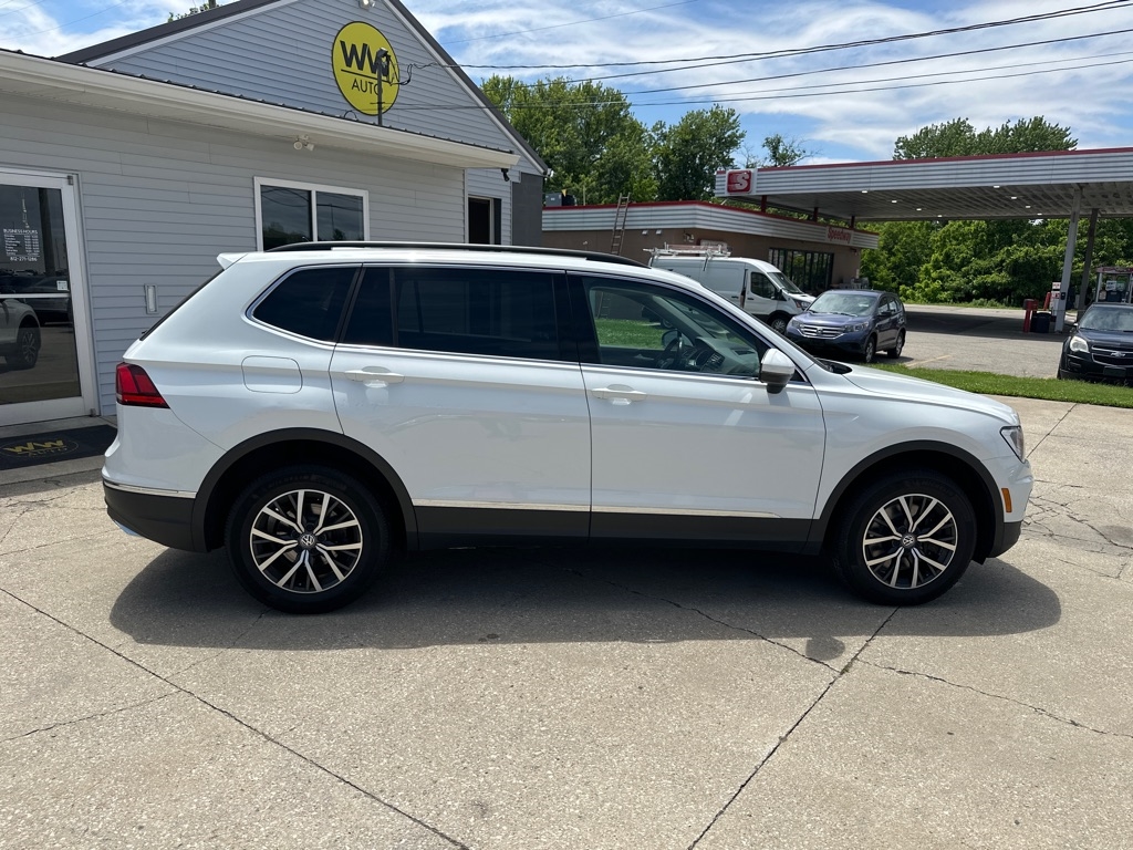 2018 Volkswagen Tiguan 2.0T SE 4Motion's photo