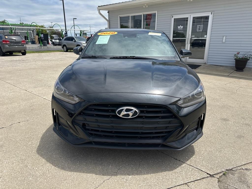Hyundai Veloster  2020