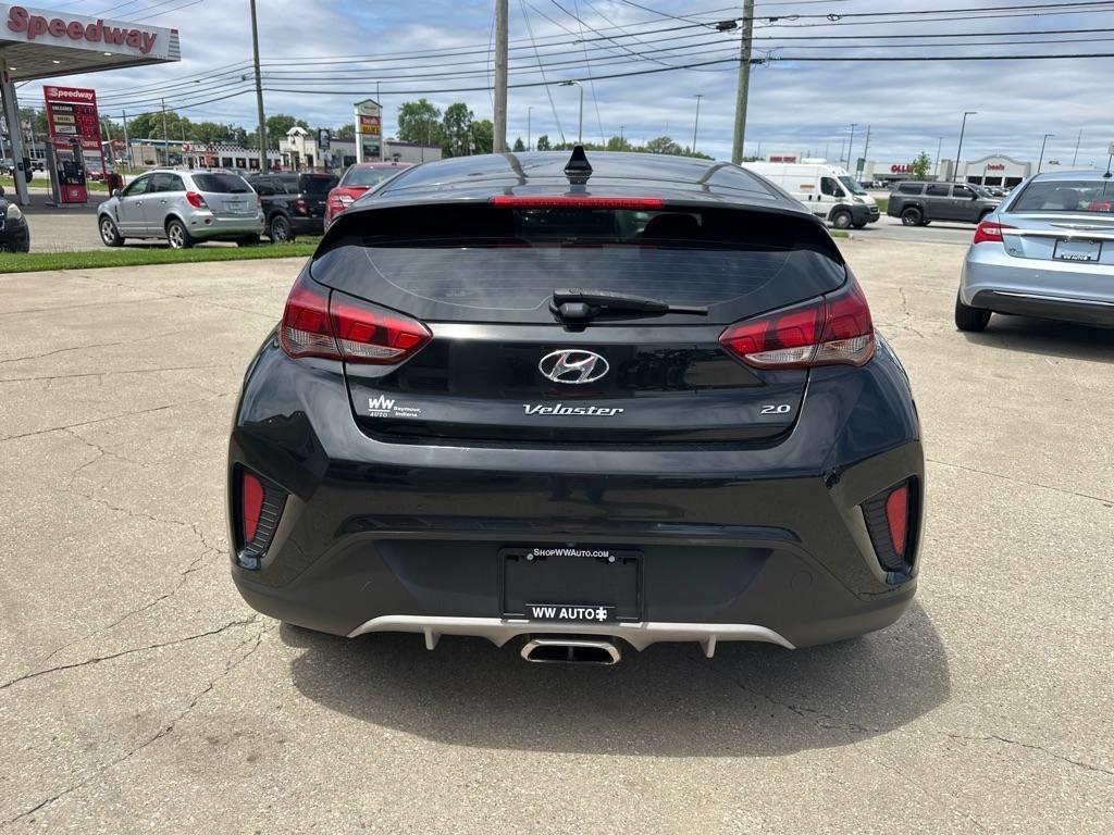 Hyundai Veloster  2020