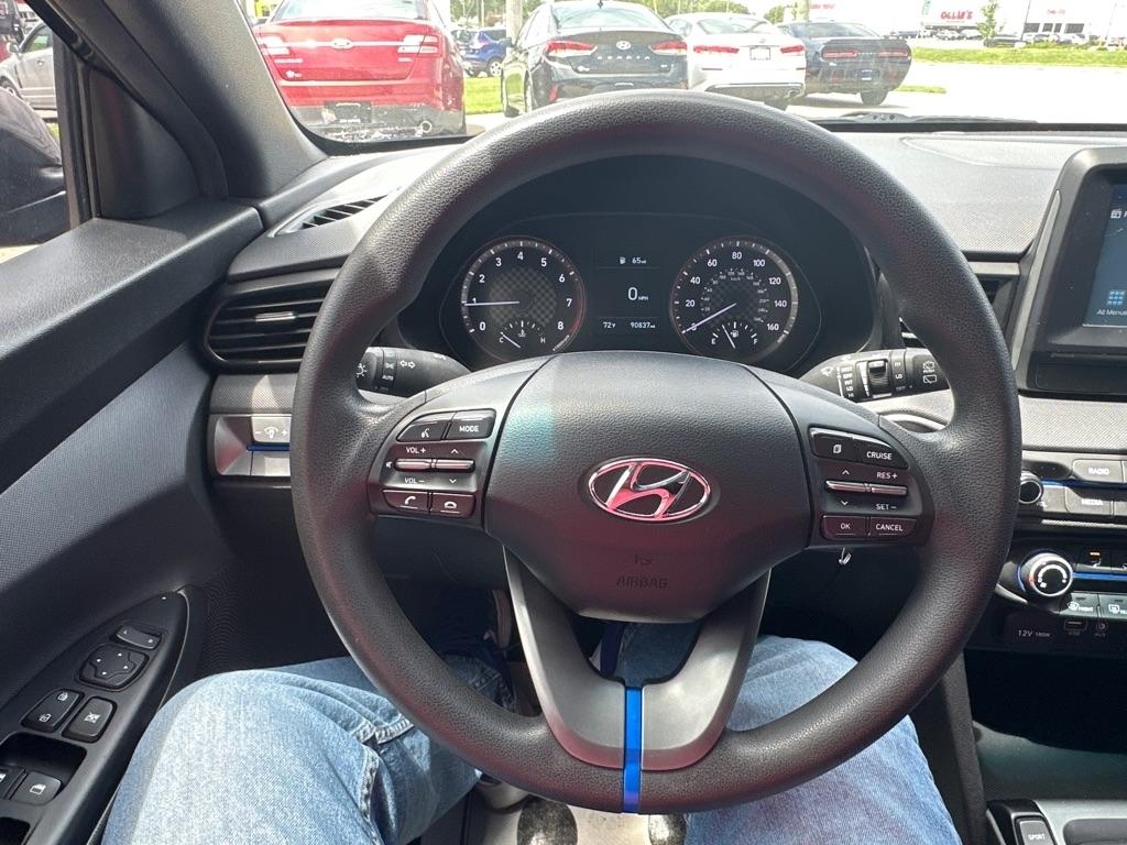 Hyundai Veloster  2020