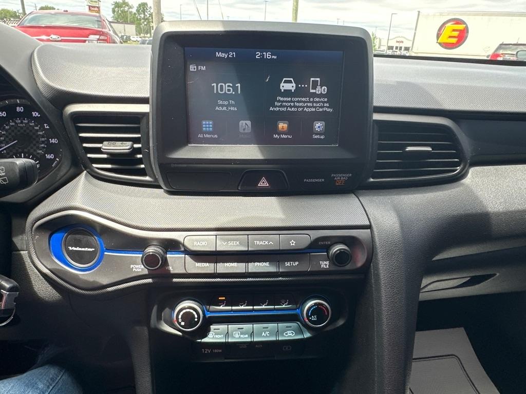 Hyundai Veloster  2020