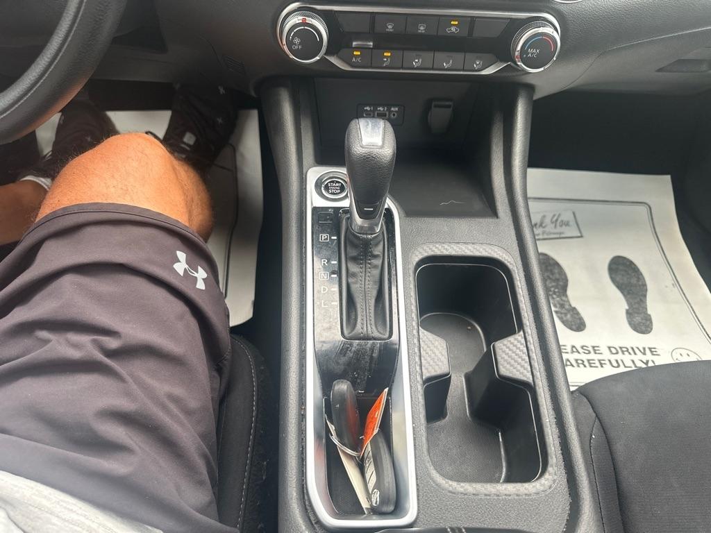 Nissan Sentra  2023