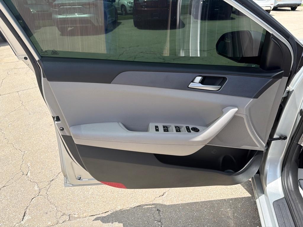 Hyundai Sonata  2017