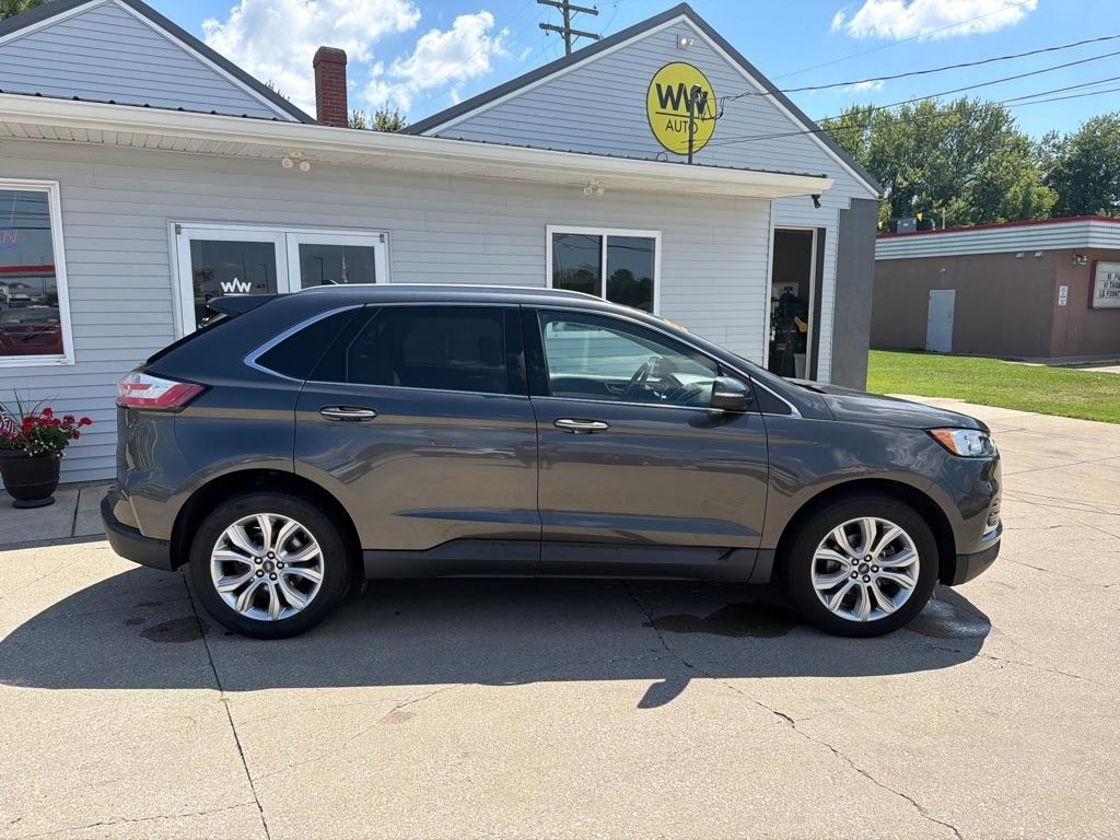 Ford Edge  2020