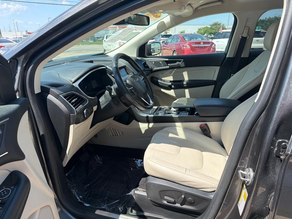 Ford Edge  2020