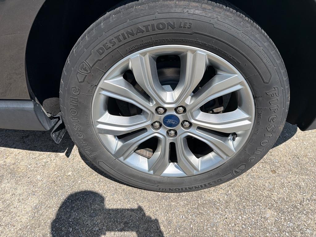 Ford Edge  2020