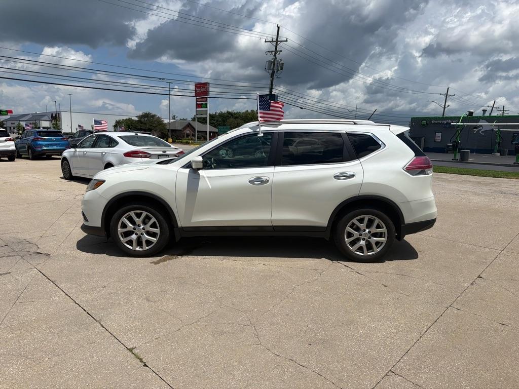Nissan Rogue  2015