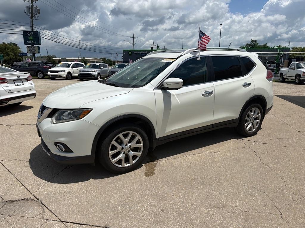 Nissan Rogue  2015