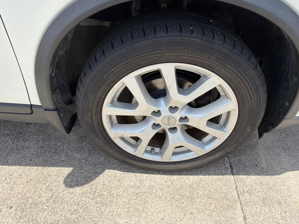 Nissan Rogue  2015