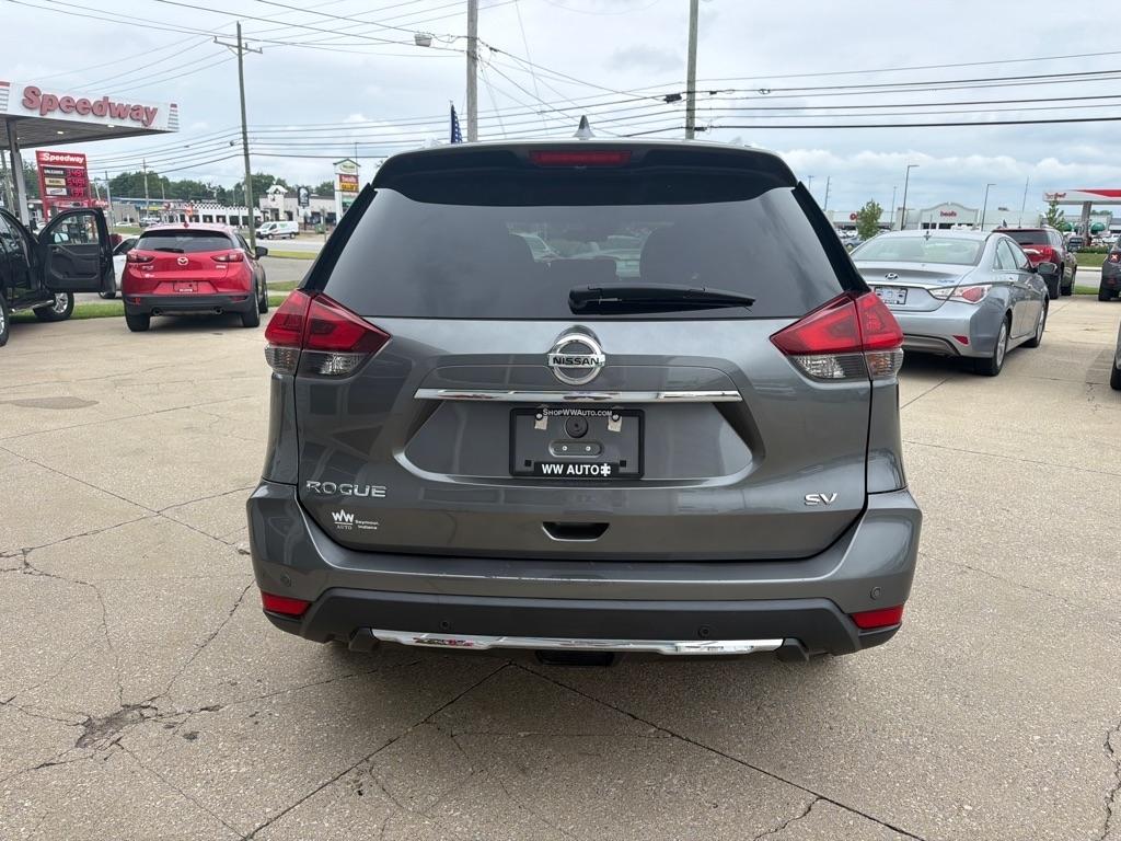 Nissan Rogue  2019