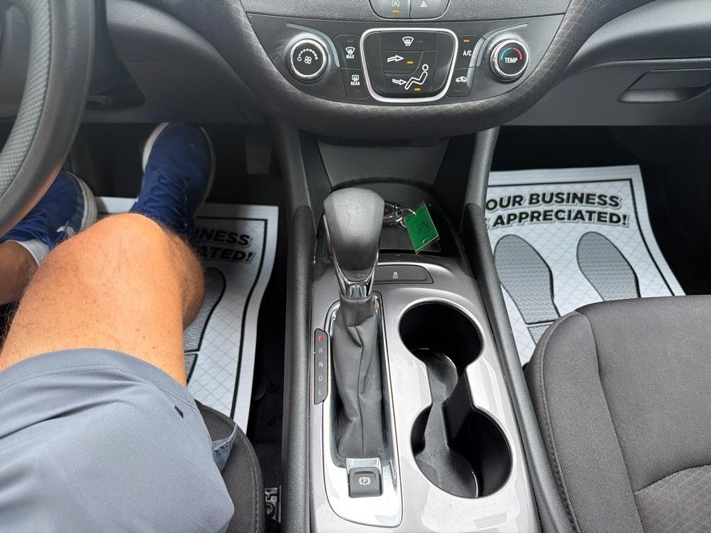 Chevrolet Malibu  2023