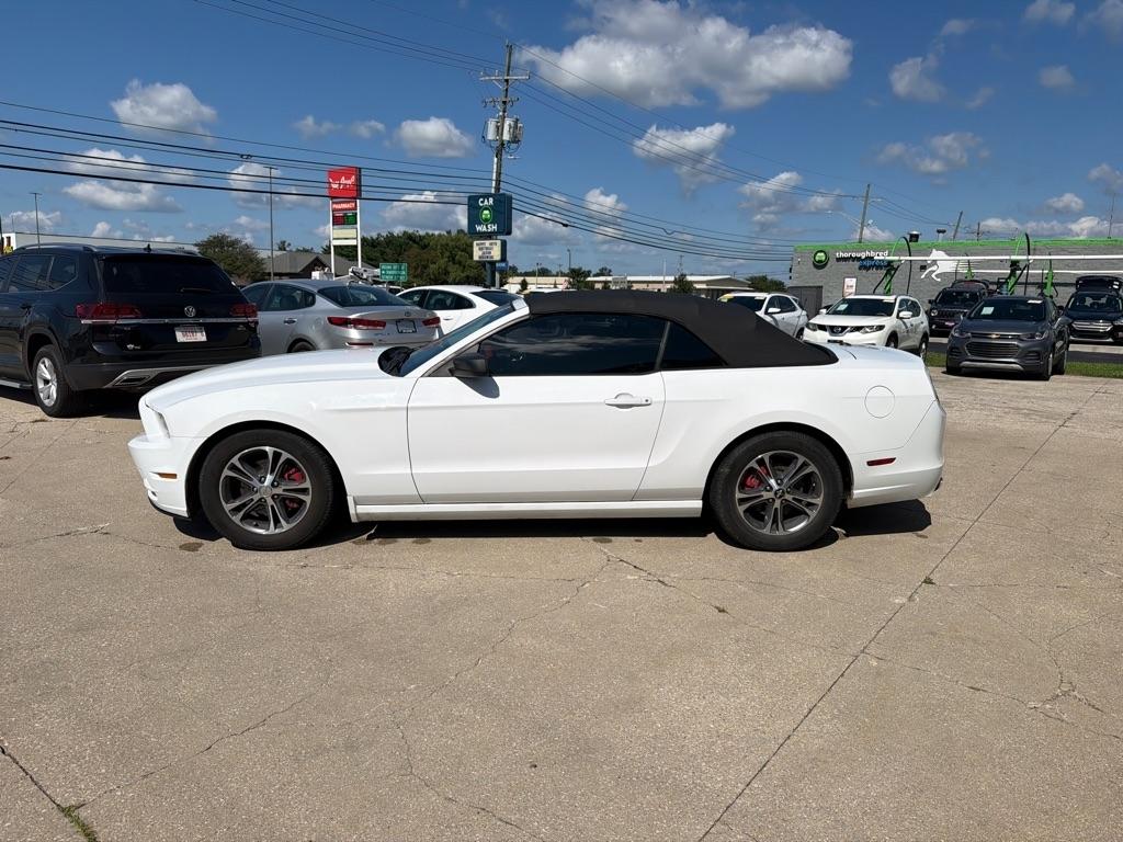 Ford Mustang  2014