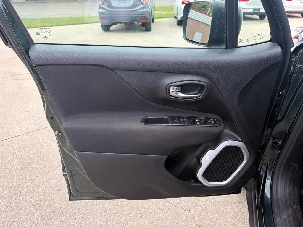 Jeep Renegade  2021