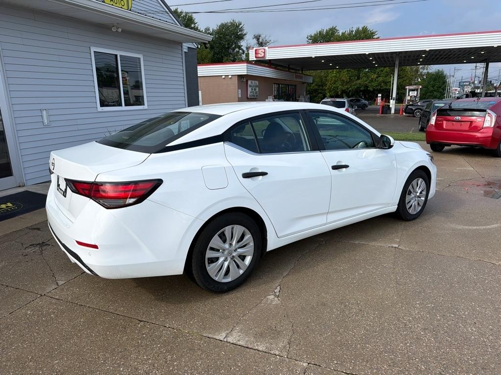 Nissan Sentra  2024