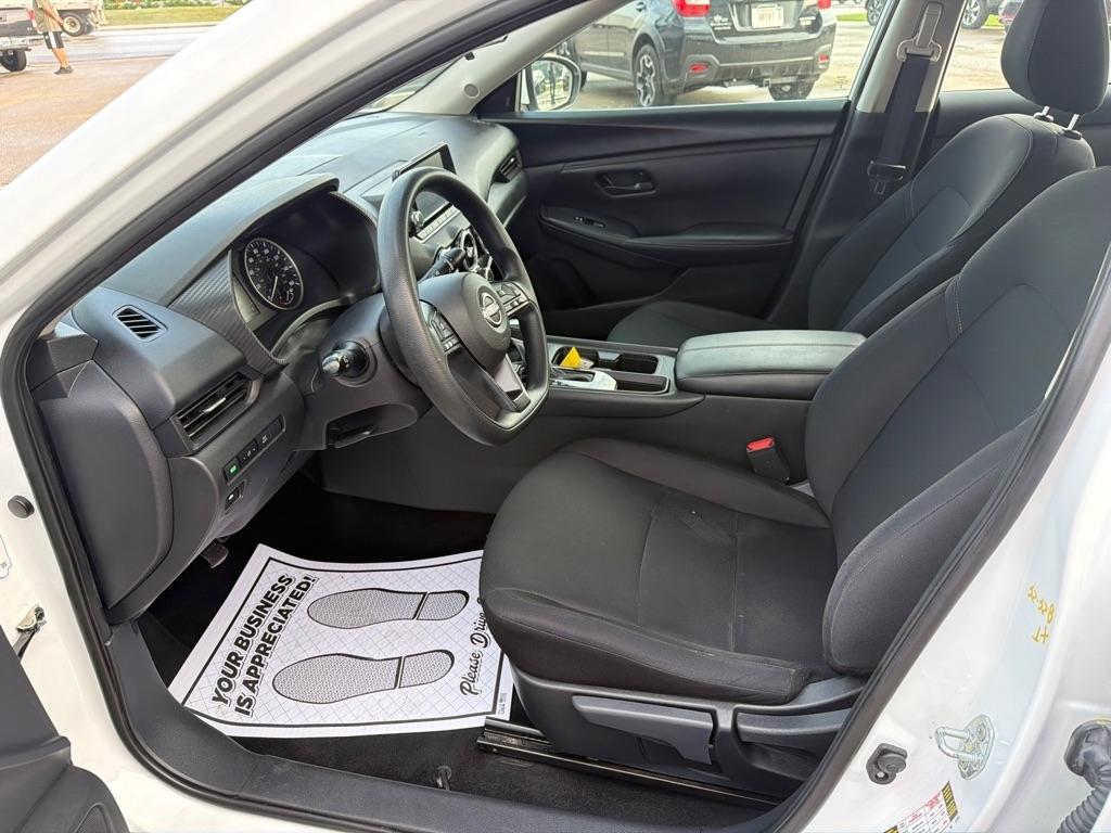 Nissan Sentra  2024