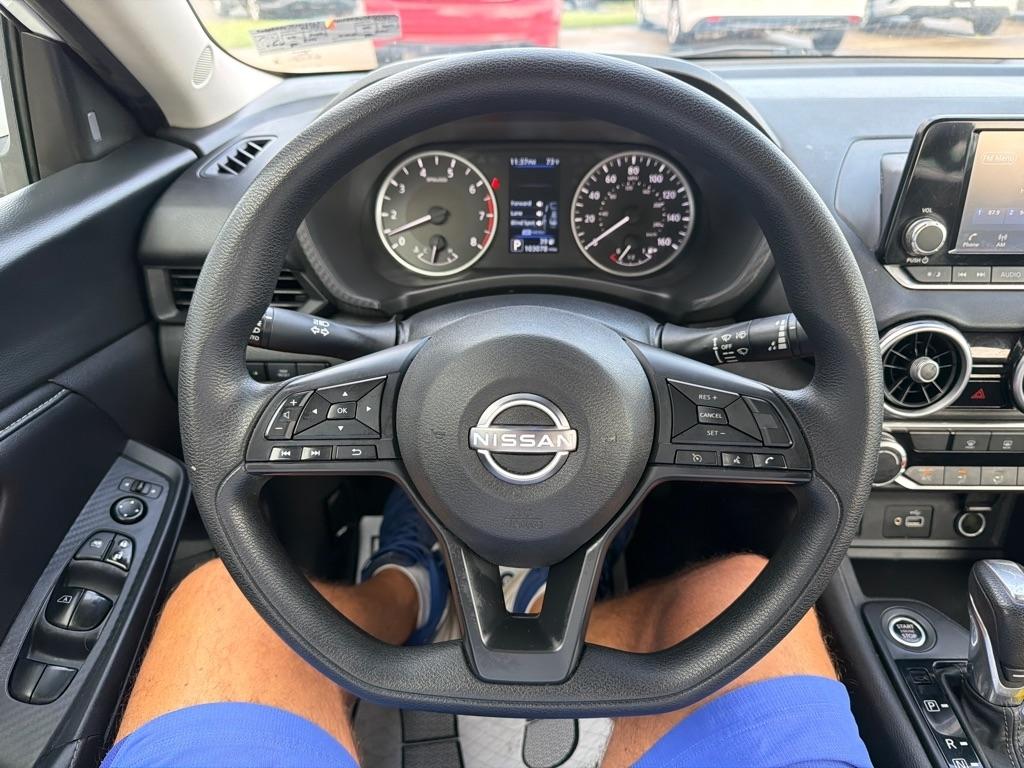 Nissan Sentra  2024