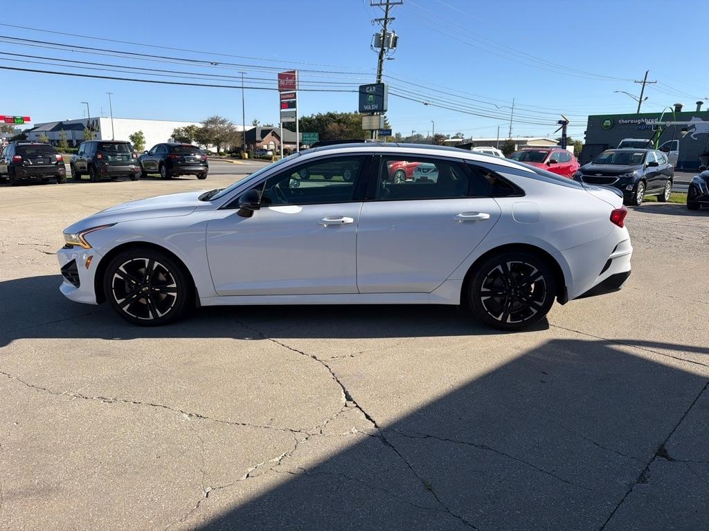Kia K5  2021