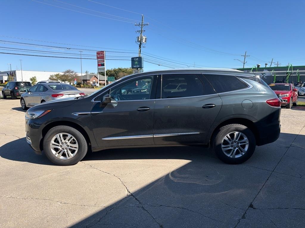 Buick Enclave  2020