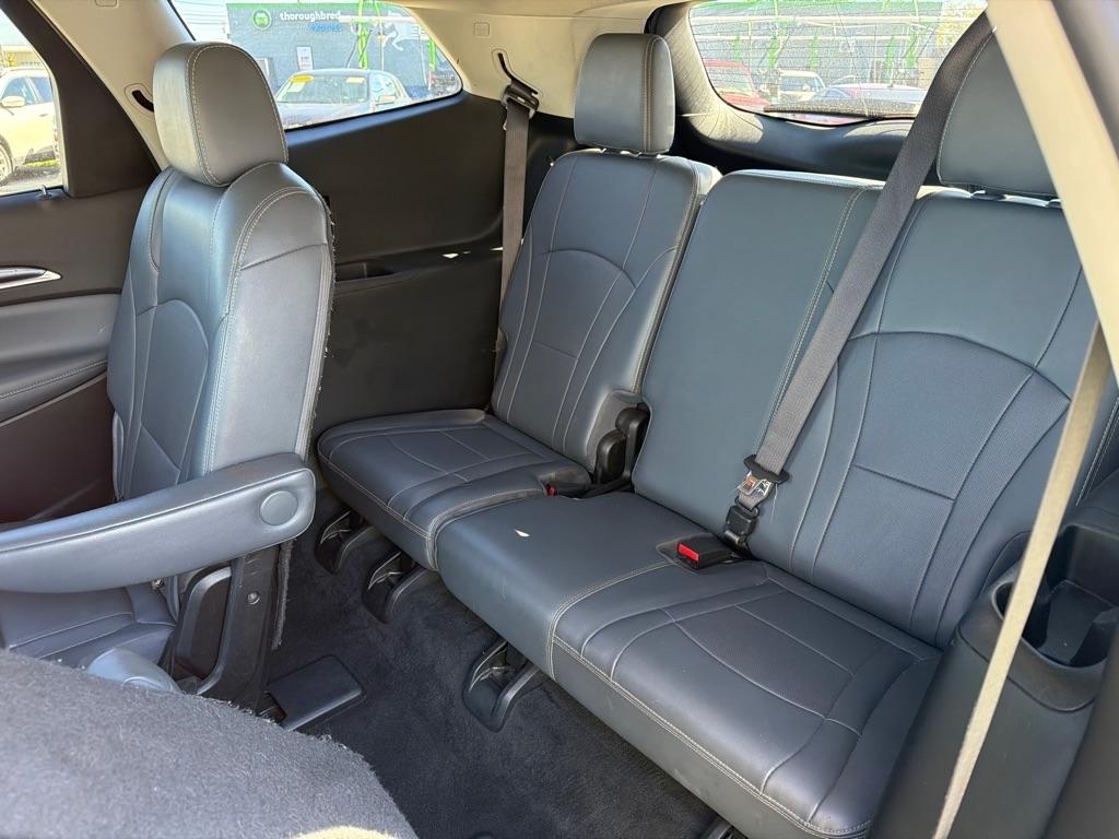 Buick Enclave  2020