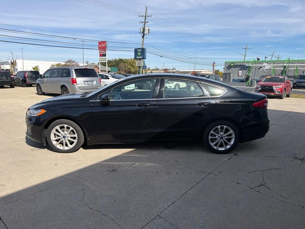 Ford Fusion Hybrid  2020