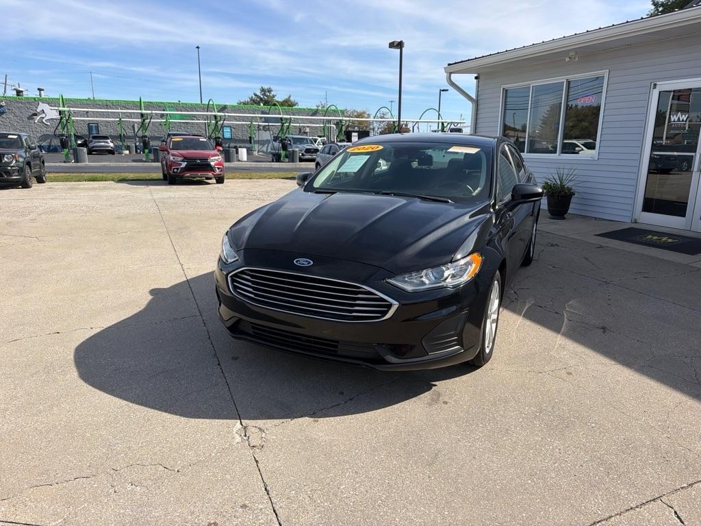 Ford Fusion Hybrid  2020