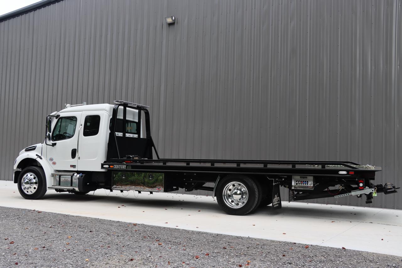 Freightliner M2  2026