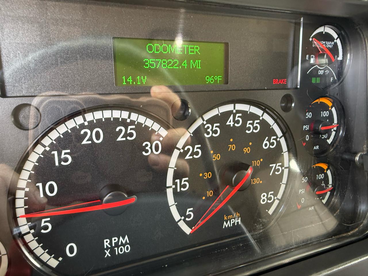 Freightliner M2  2024