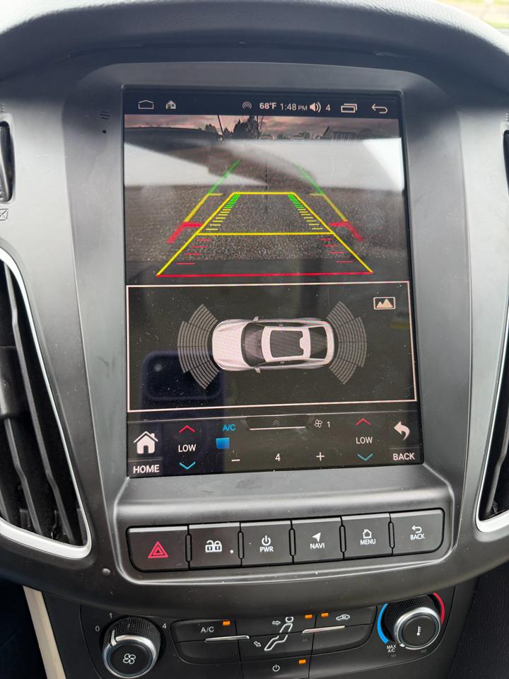 Ford Focus SE Sedan 2015