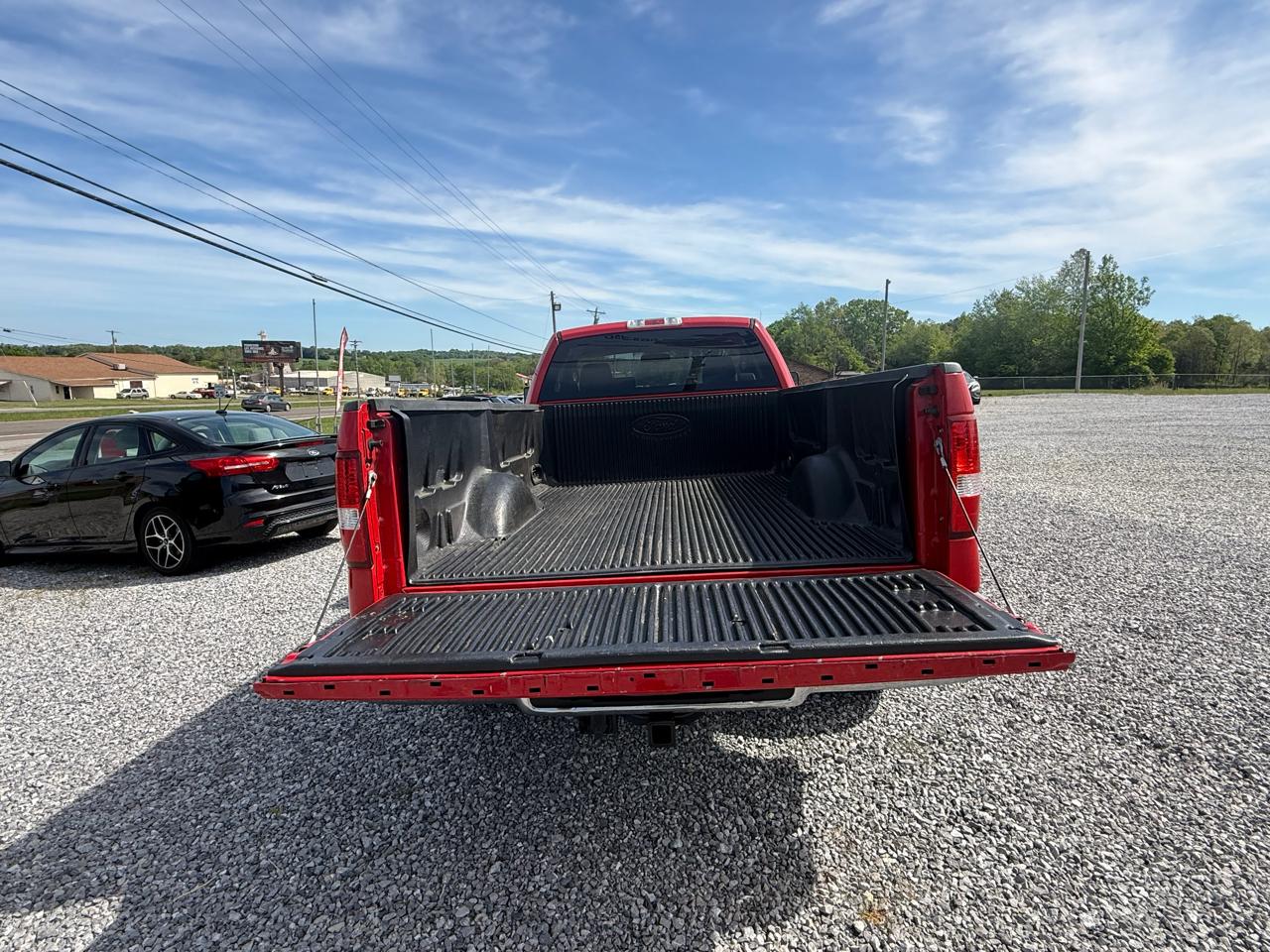 Ford F-150 STX 2WD 2005