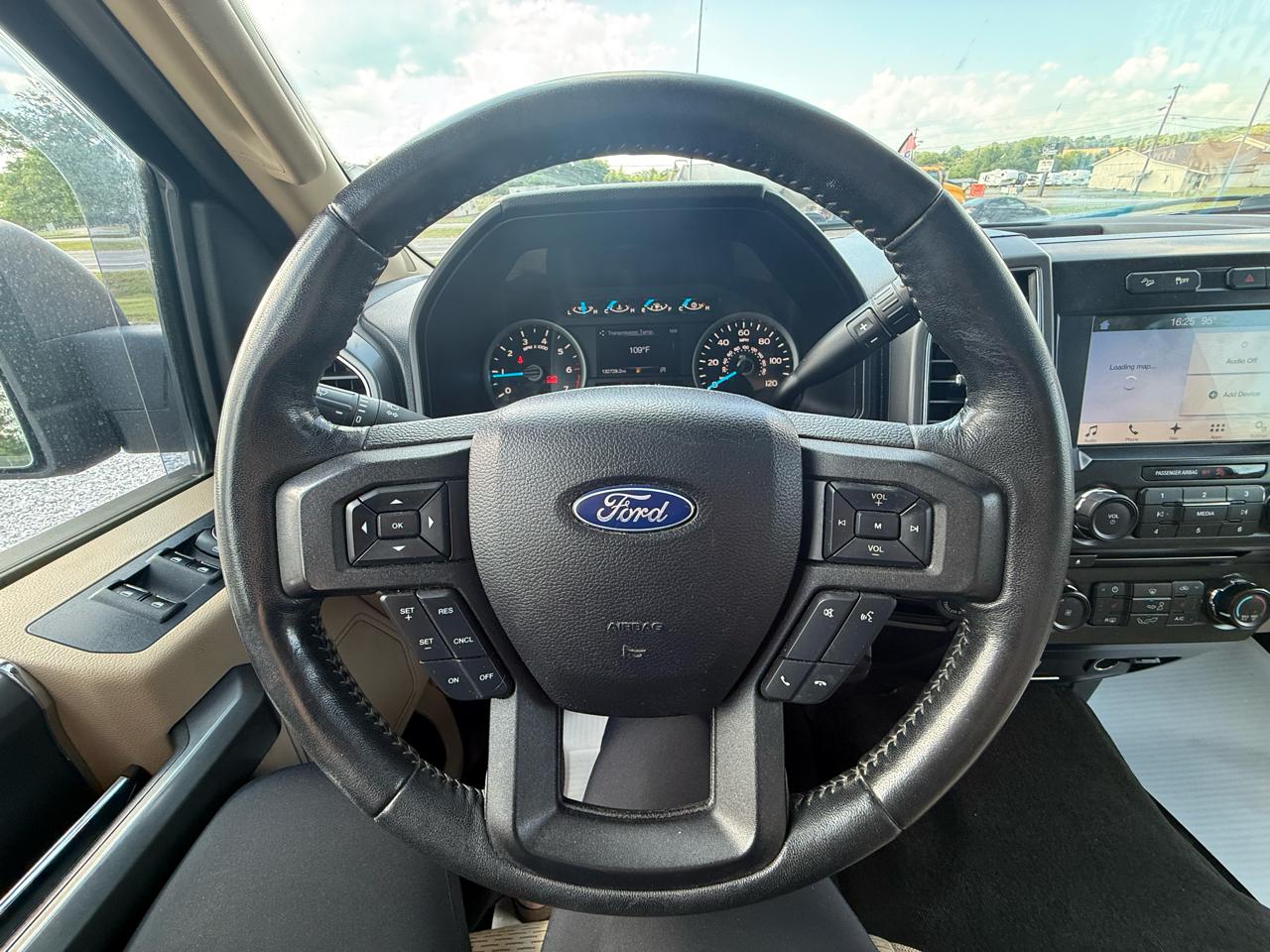 Ford F-150 SuperCrew 139" XLT 2017
