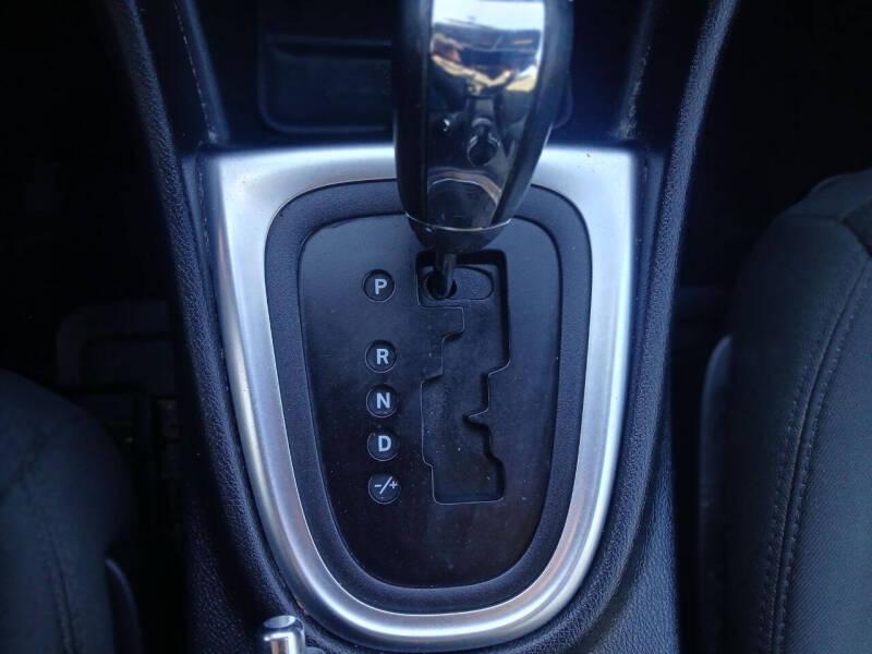 Chrysler 200 Touring 2011