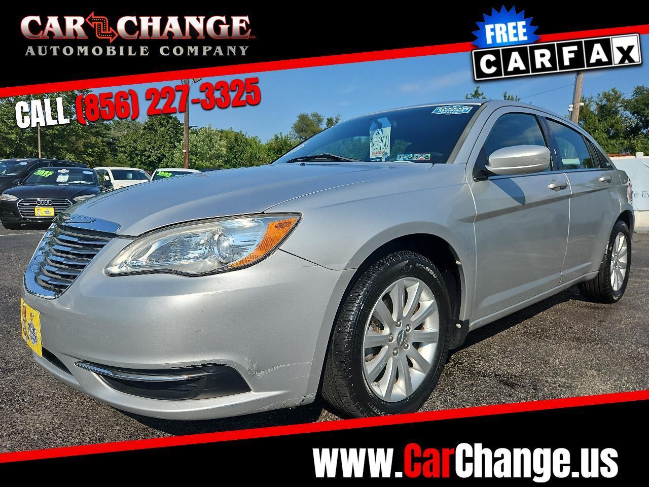 Chrysler 200 Touring 2011