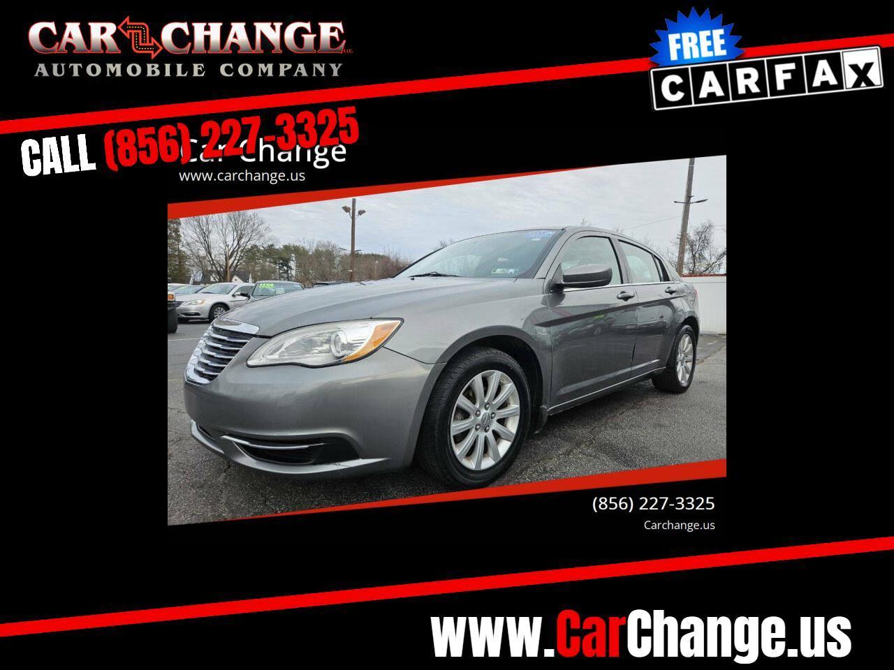 Chrysler 200 Touring 2012
