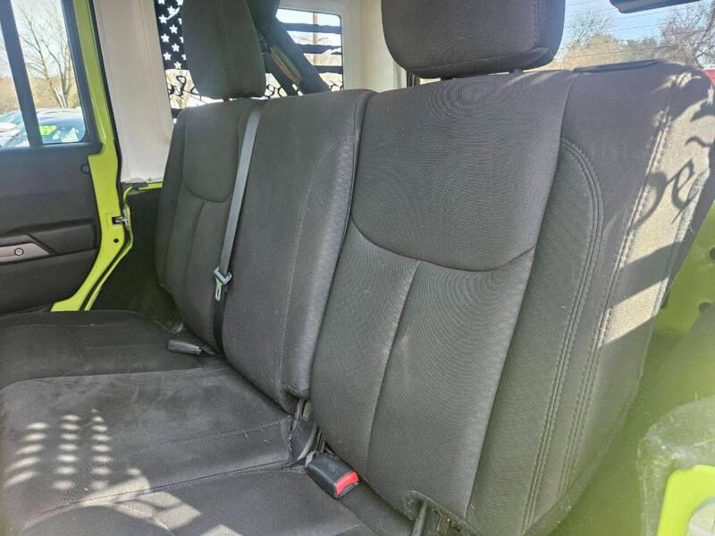 Jeep Wrangler Unlimited Sport 4WD 2017