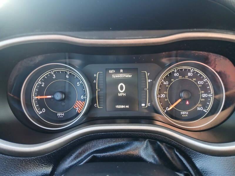 Jeep Cherokee Latitude FWD 2015