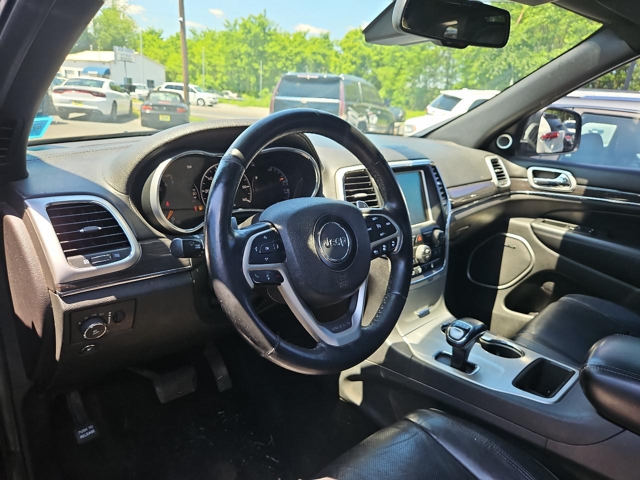 Jeep Grand Cherokee Overland 2WD 2015