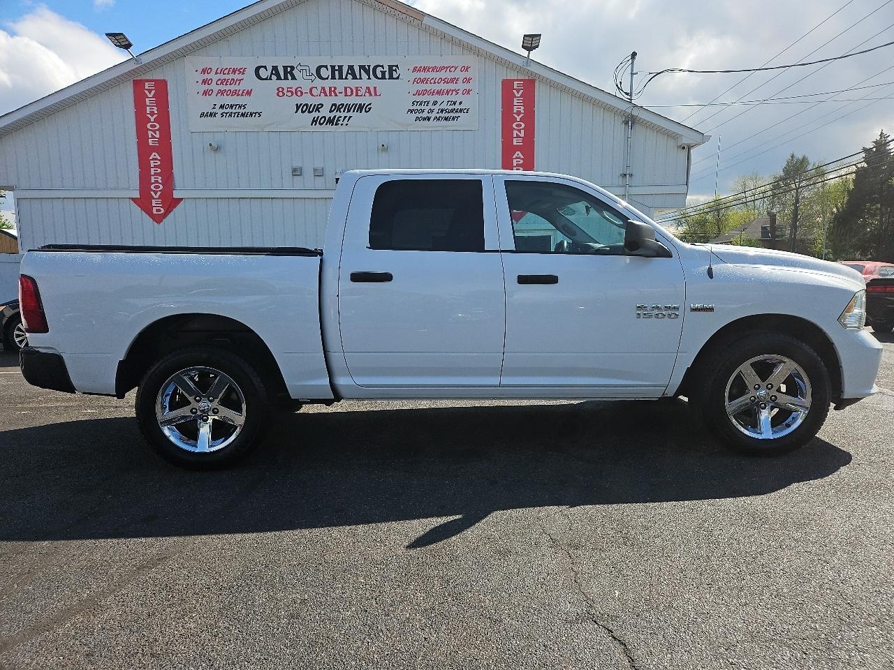 RAM 1500 Tradesman Crew Cab SWB 4WD 2014
