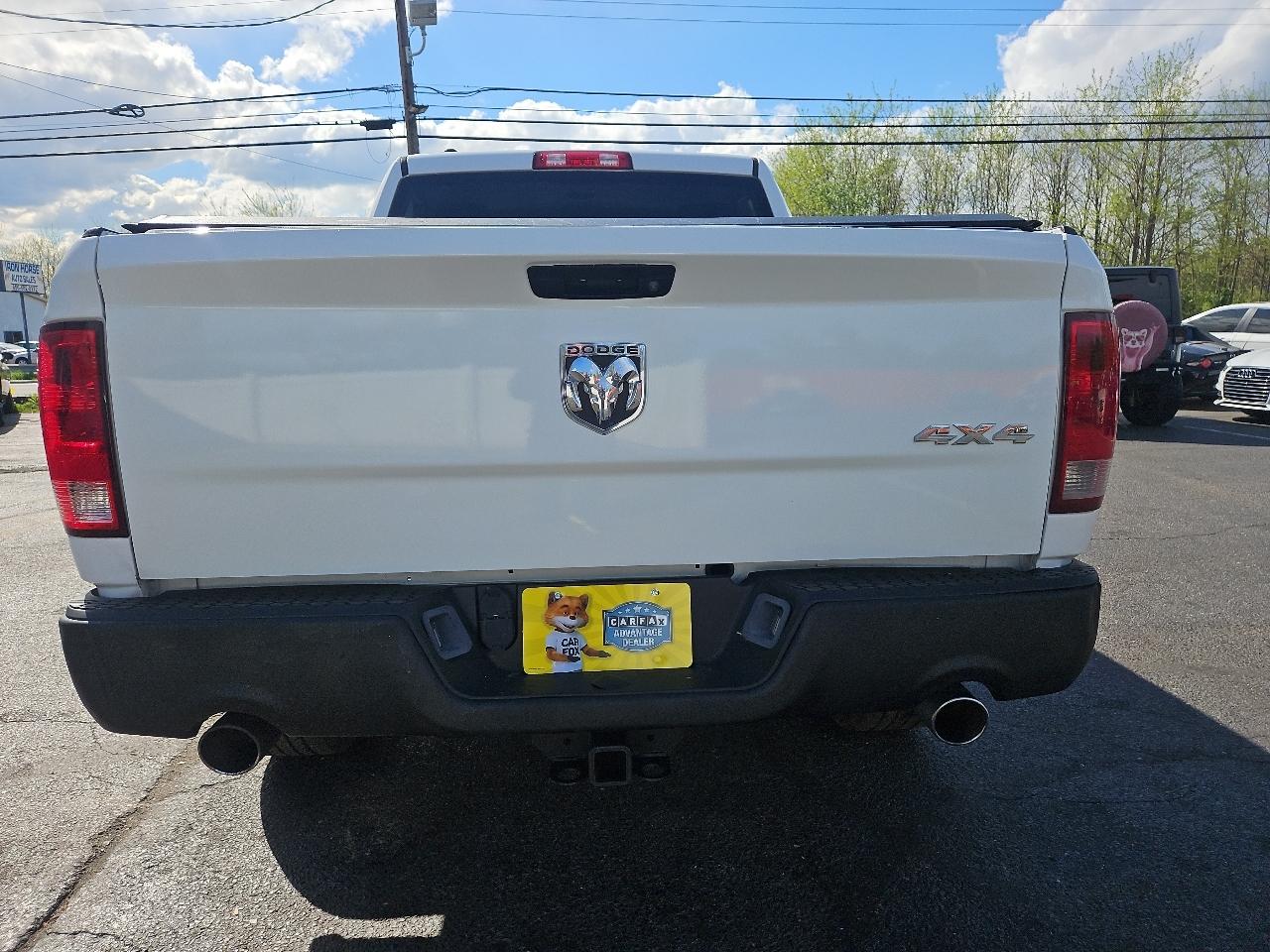 RAM 1500 Tradesman Crew Cab SWB 4WD 2014