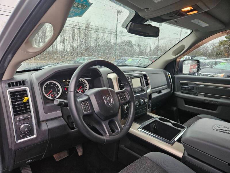 RAM 1500 SLT Quad Cab 4WD 2014